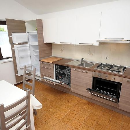 Apartament Vv Pula Quarto foto